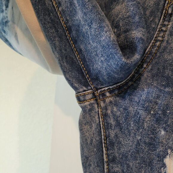Misslook denim size 2xl  with whiteness and raggedness.‎ - Picture 4 of 11